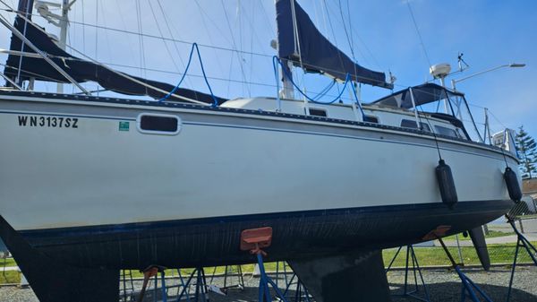 Newport 30