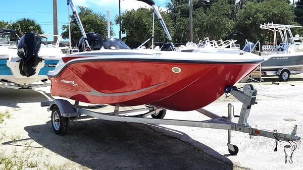 Bayliner Element M15