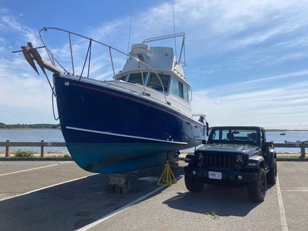 Cape-dory 28-FB-FAST-TRAWLER-01-YANMAR image