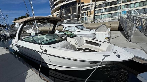 Sea Ray 280 SLX 