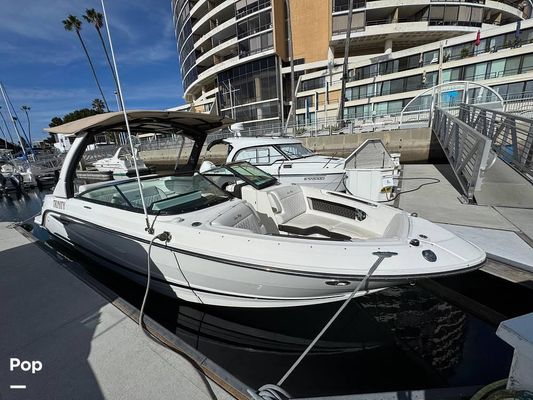 Sea Ray 280 SLX - main image