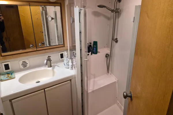 Bertram 43 Convertible image