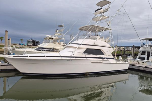 Bertram 43 Convertible - main image