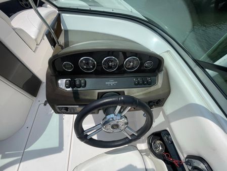 Regal 2500 Bowrider image