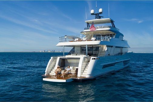 Ocean Alexander 37L image