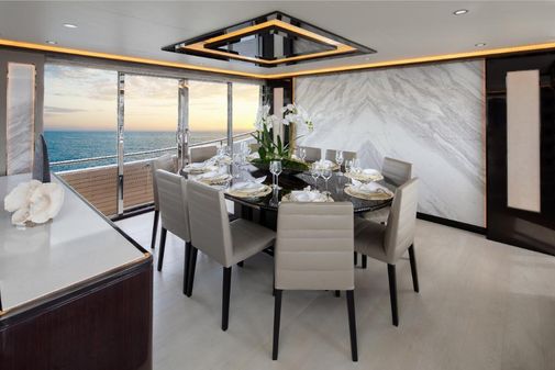Ocean Alexander 37L image