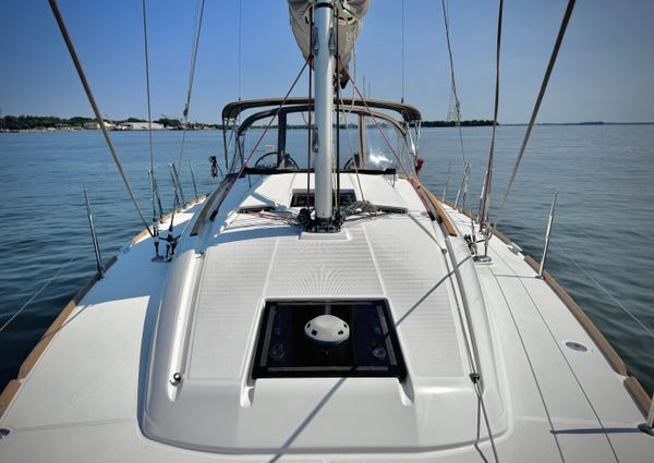 Jeanneau Sun Odyssey 379 image