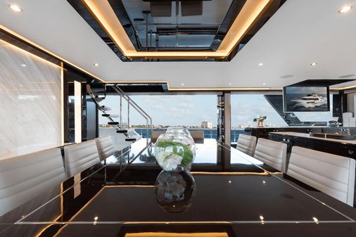 Ocean Alexander 32L image
