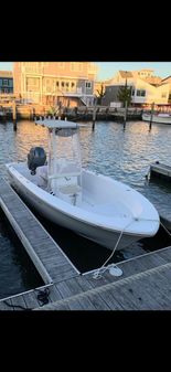 Sportsman ISLAND-REEF-19-CENTER-CONSOLE image