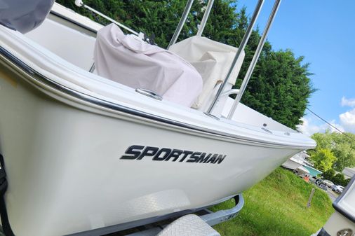 Sportsman ISLAND-REEF-19-CENTER-CONSOLE image