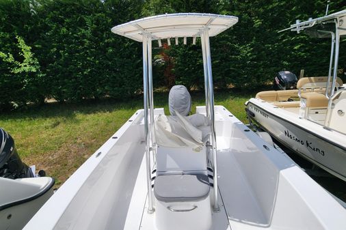 Sportsman ISLAND-REEF-19-CENTER-CONSOLE image