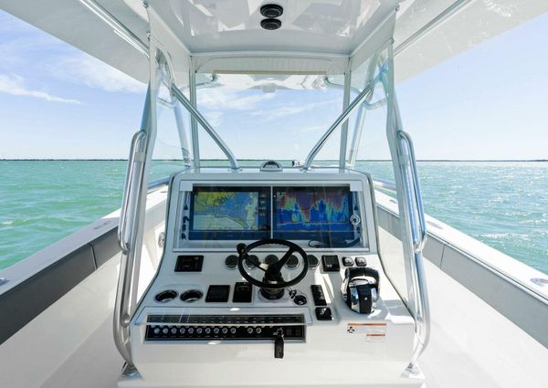 SeaVee 390Z image