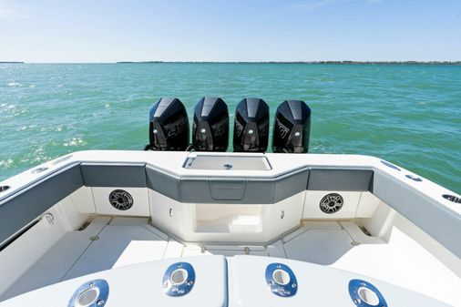 SeaVee 390Z image