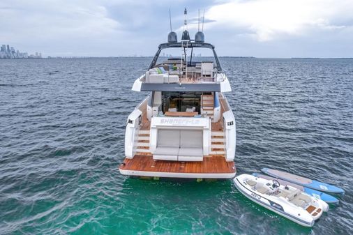 Ferretti-yachts 780 image