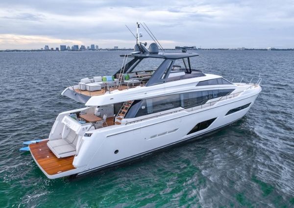 Ferretti-yachts 780 image