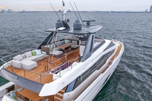 Ferretti-yachts 780 image