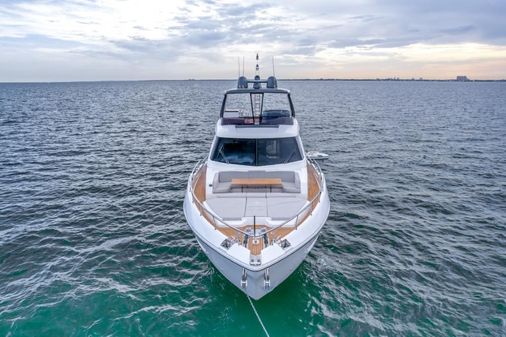 Ferretti-yachts 780 image