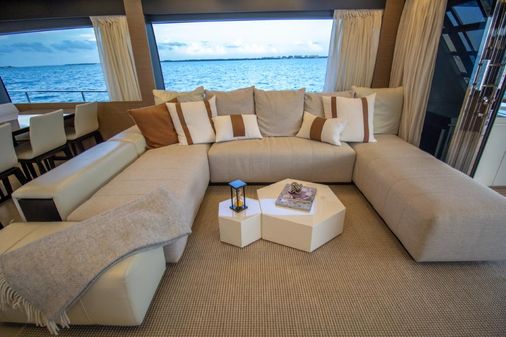 Ferretti-yachts 780 image