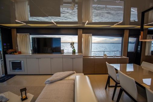 Ferretti-yachts 780 image