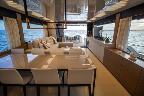 Ferretti-yachts 780 image