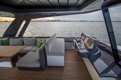 Ferretti-yachts 780 image