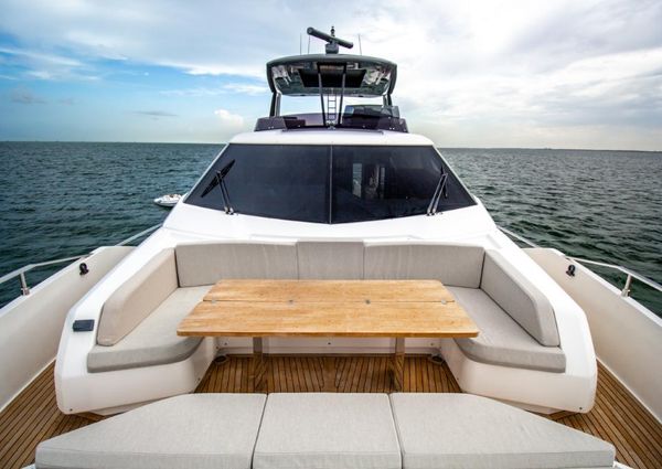 Ferretti-yachts 780 image