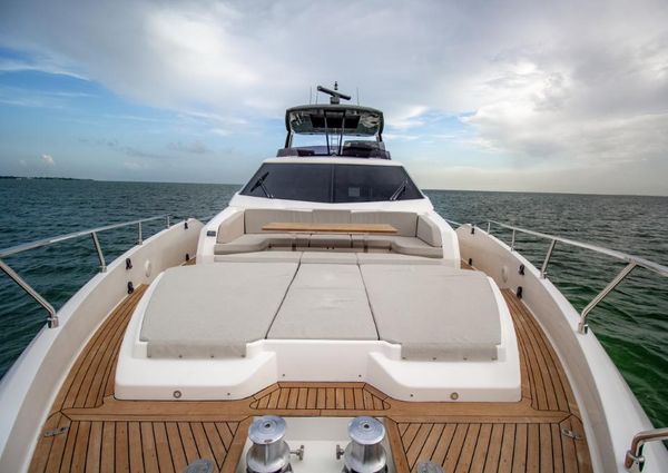 Ferretti-yachts 780 image