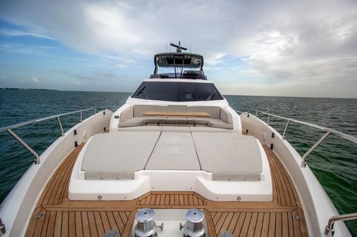 Ferretti-yachts 780 image