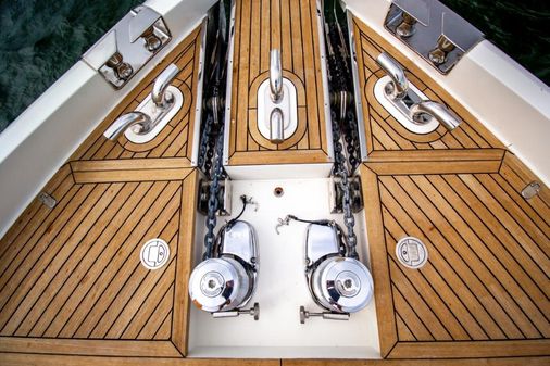 Ferretti-yachts 780 image