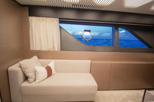 Ferretti-yachts 780 image