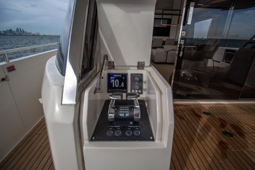 Ferretti-yachts 780 image