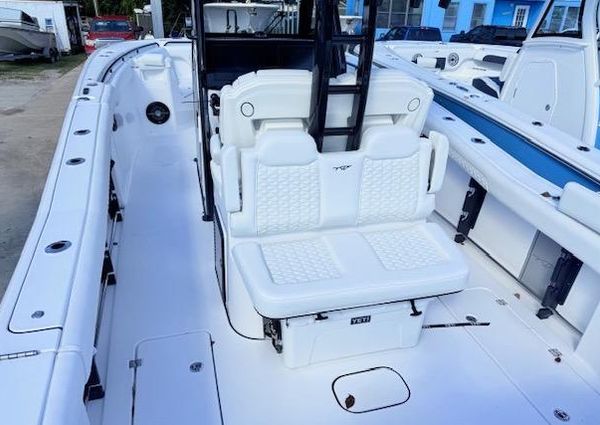 Tidewater 302-CC-ADVENTURE image