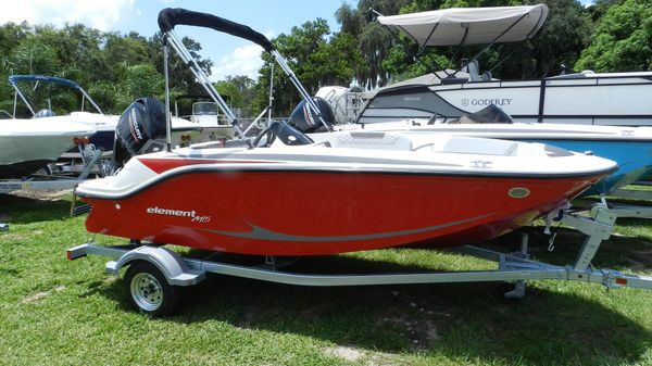 Bayliner M15