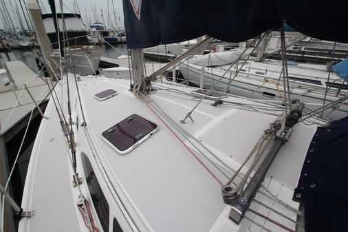 Catalina 350 image