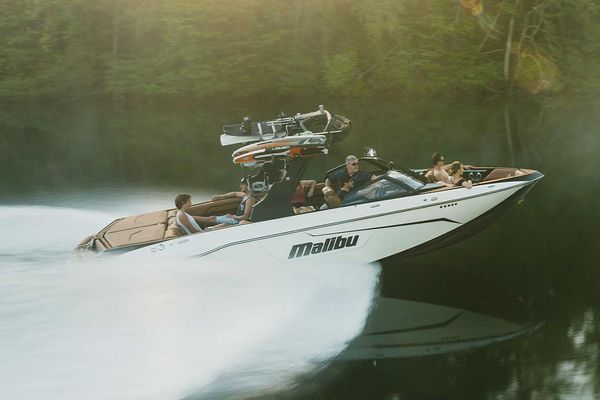 Malibu Wakesetter 25 LSV - main image