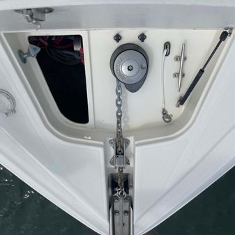 Cruisers Yachts 4450 Aft Cabin Motor Yacht image