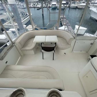 Cruisers Yachts 4450 Aft Cabin Motor Yacht image