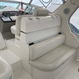 Cruisers Yachts 4450 Aft Cabin Motor Yacht image