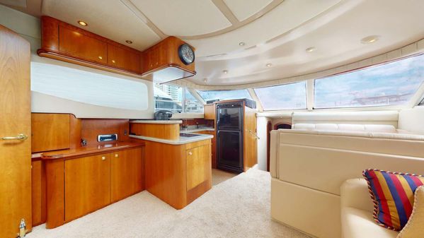 Cruisers Yachts 4450 Aft Cabin Motor Yacht image