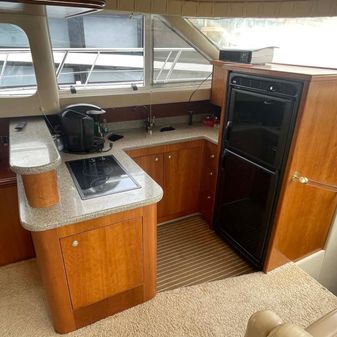 Cruisers 4450 Aft Cabin Motor Yacht image