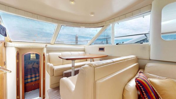 Cruisers 4450 Aft Cabin Motor Yacht image