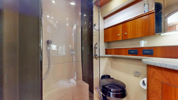 Cruisers Yachts 4450 Aft Cabin Motor Yacht image