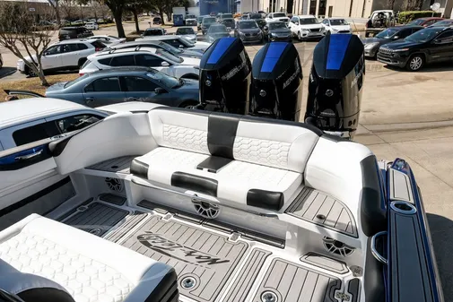 Nor-Tech 340 Sport Center Console image