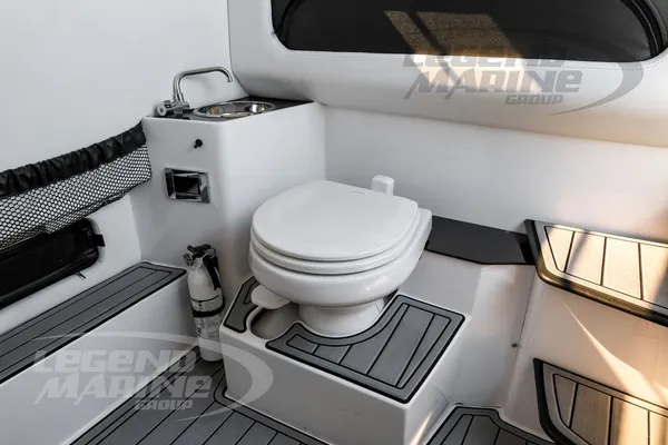 Nor-tech 340-SPORT-CENTER-CONSOLE image