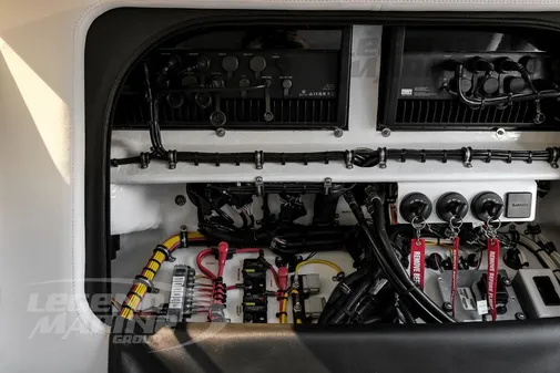 Nor-Tech 340 Sport Center Console image