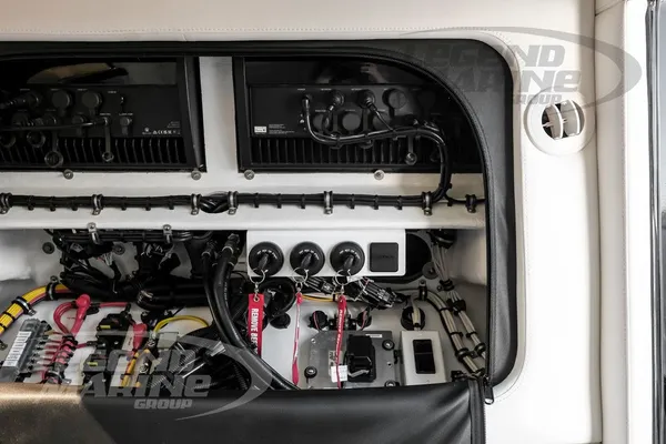 Nor-tech 340-SPORT-CENTER-CONSOLE image