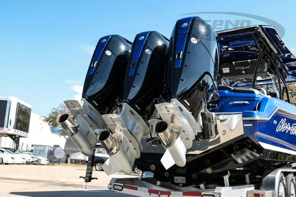 Nor-tech 340-SPORT-CENTER-CONSOLE image