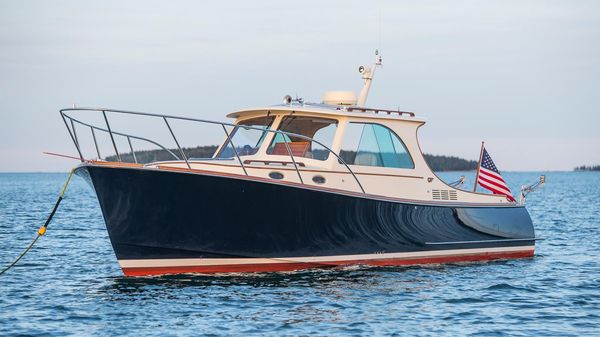 Hinckley Picnic Boat 37 MKIII