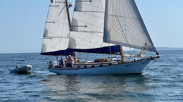 Herreshoff Nereia Molly's Cove 38 