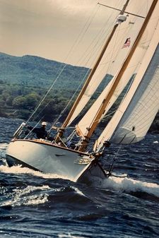 Herreshoff Nereia Molly's Cove 38 image